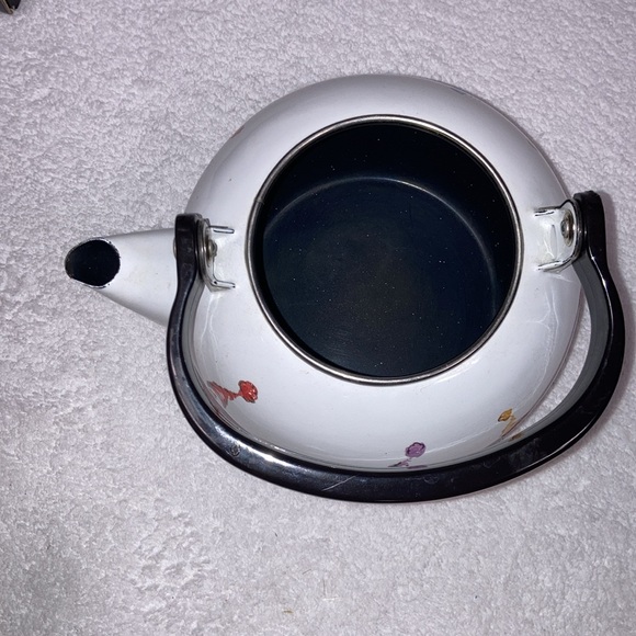 Pfaltzgraff retired hard to find penguin skate 2 qt tea kettle - Picture 4 of 6